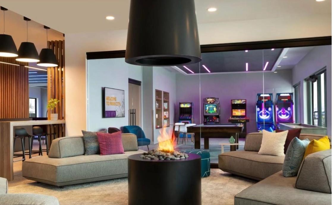 Slope Side Studio In The Heart Of Canyons Village With Heated Pool & Hot Tub! Парк Сити Екстериор снимка
