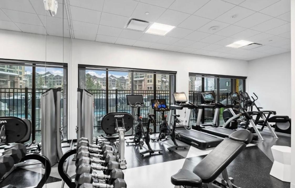 Slope Side Studio In The Heart Of Canyons Village With Heated Pool & Hot Tub! Парк Сити Екстериор снимка